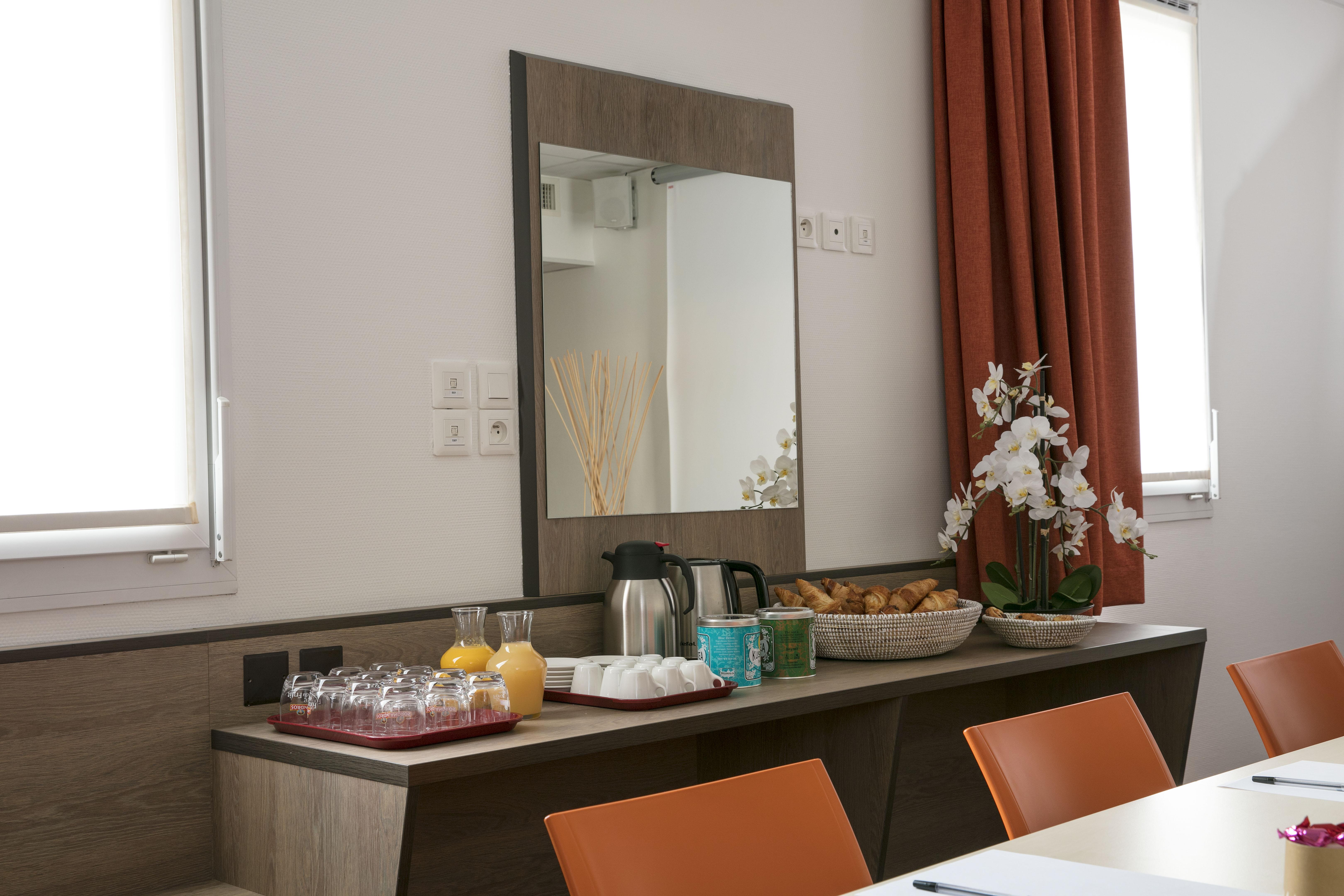 Hotel Clermont Estaing Dış mekan fotoğraf